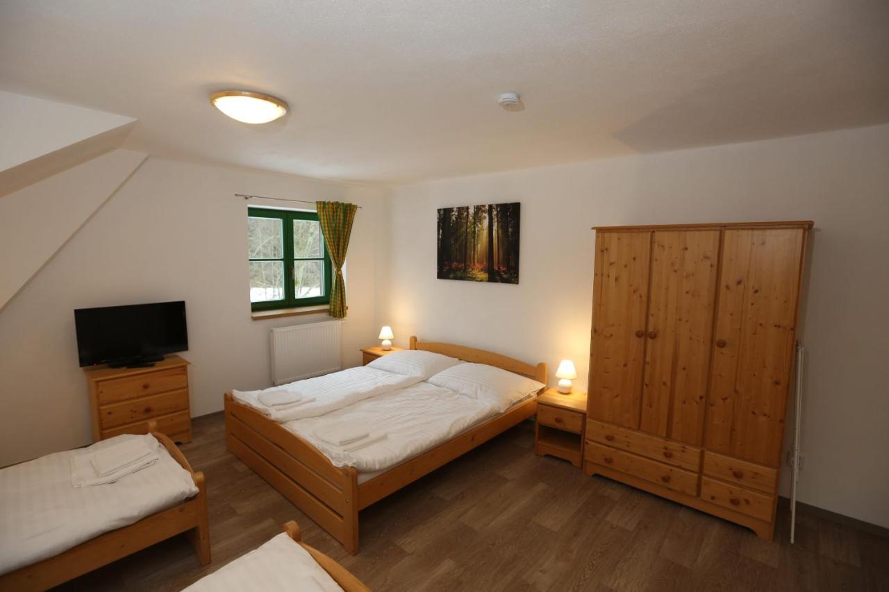 Chata Rozhlas Železná Ruda Esterno foto