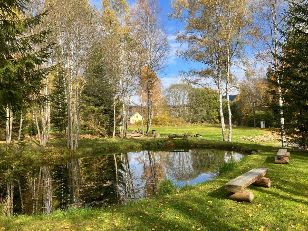Chata Rozhlas Železná Ruda Esterno foto
